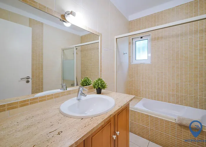 San Remo By Mtphomes 别墅 阿尔布费拉